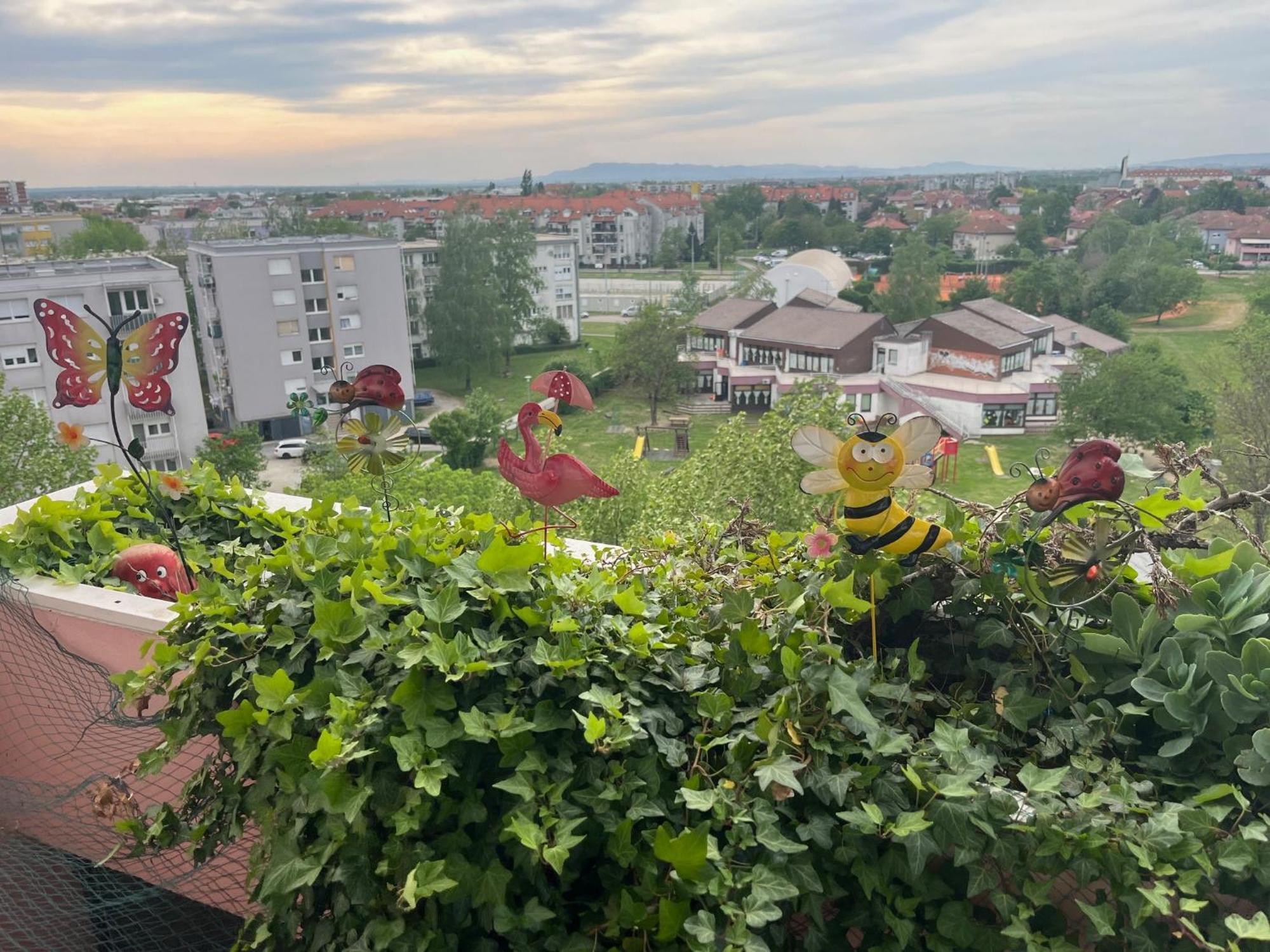 Fly Inn Velika Gorica Eksteriør bilde